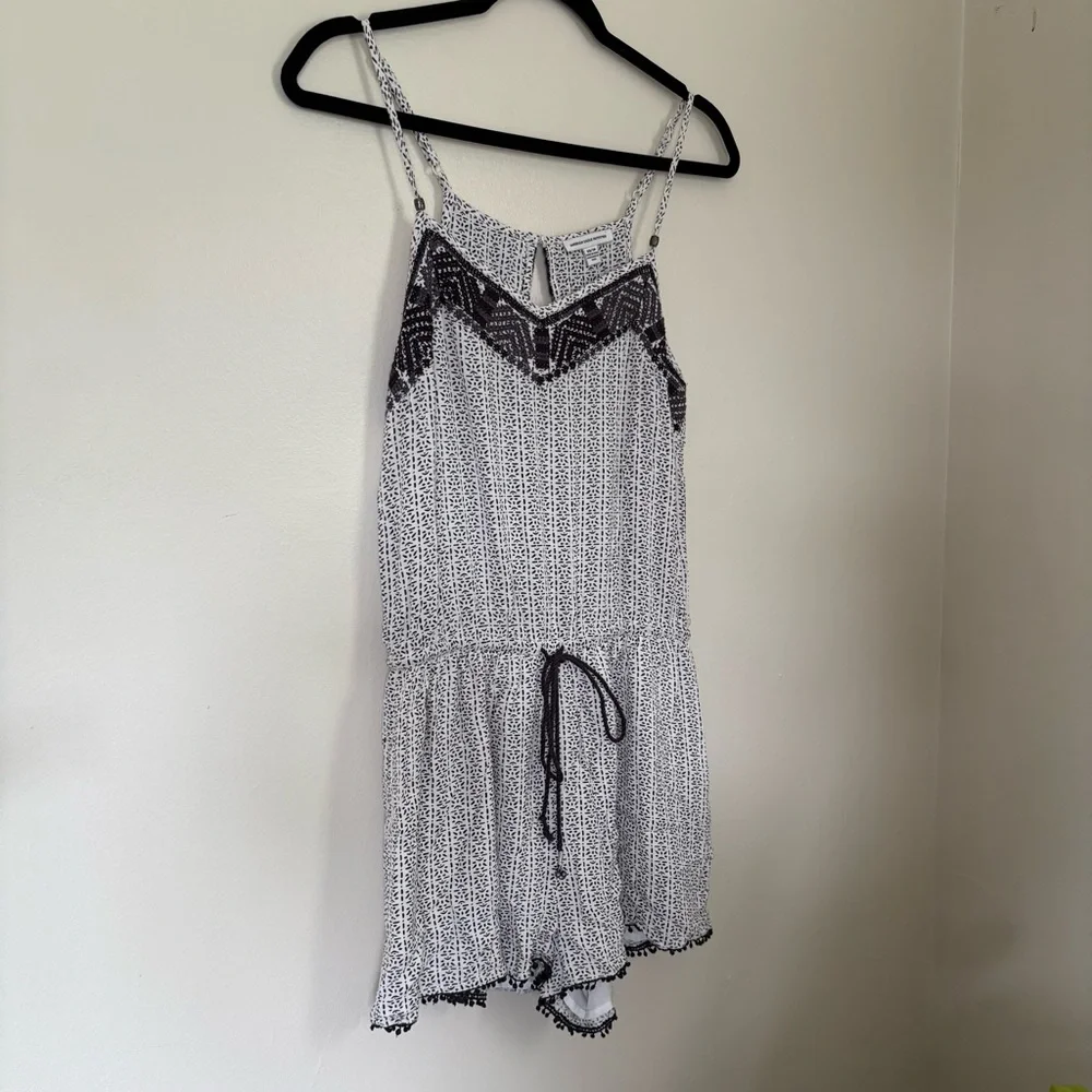 American Eagle | Black and White Lace Romper | Size XS - Picture 2 of 12